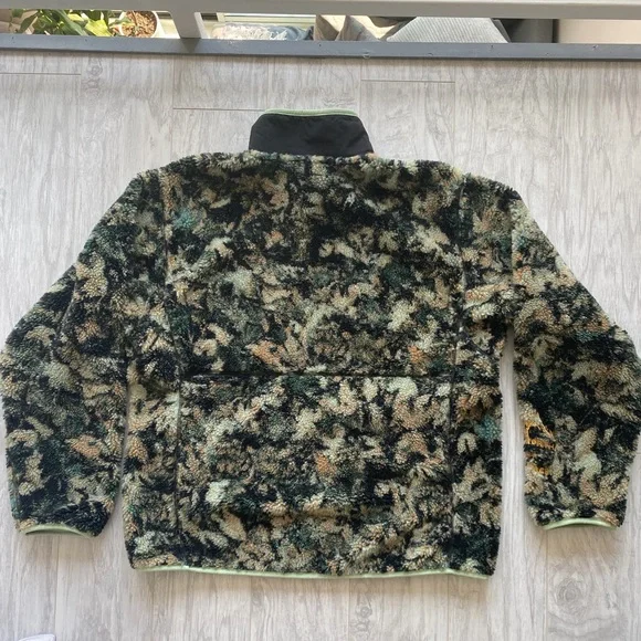 The North Face Full Zip-Up Jacket (Large) - Picture 3 of 7